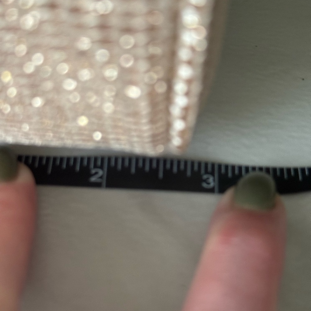 Dior Gold Sparkle Holiday 2025 Cosmetic Bag New - Picture 9 of 9